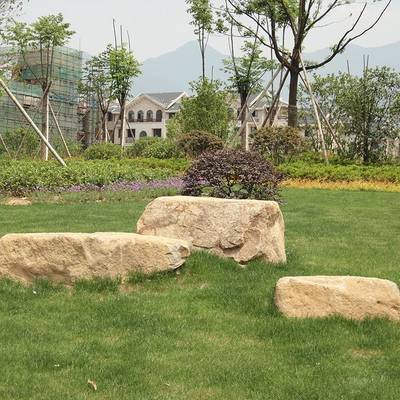 南京園林風(fēng)景石廠家 黃石桐廬石草坪石